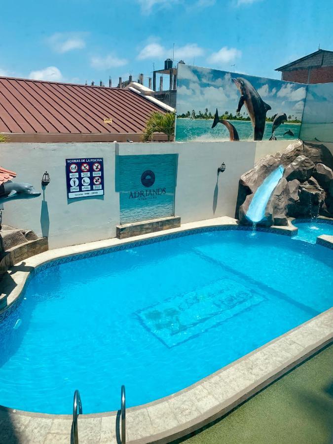 Hotel Adriand's Machala Buitenkant foto